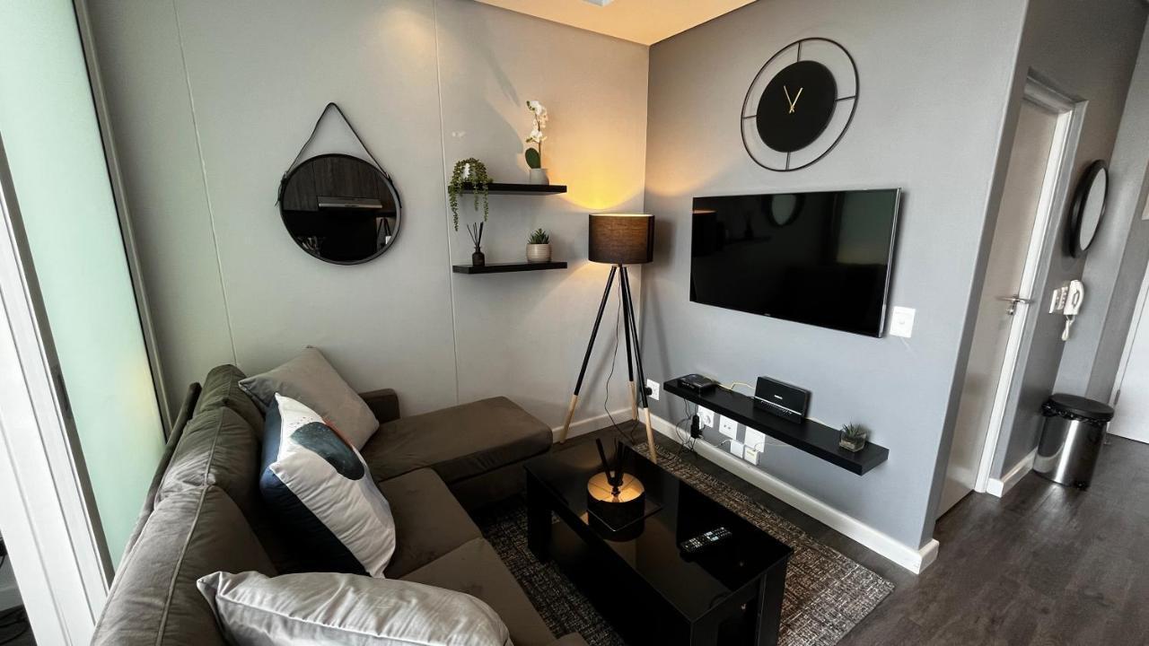 Modern Luxury Studio With Breathtaking City Views - No Load Shedding Cape Town Dış mekan fotoğraf