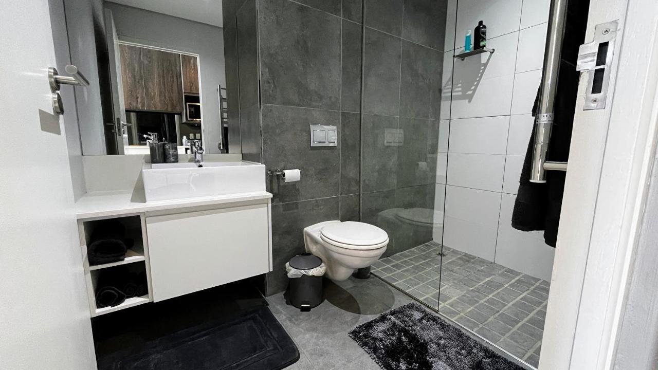 Modern Luxury Studio With Breathtaking City Views - No Load Shedding Cape Town Dış mekan fotoğraf